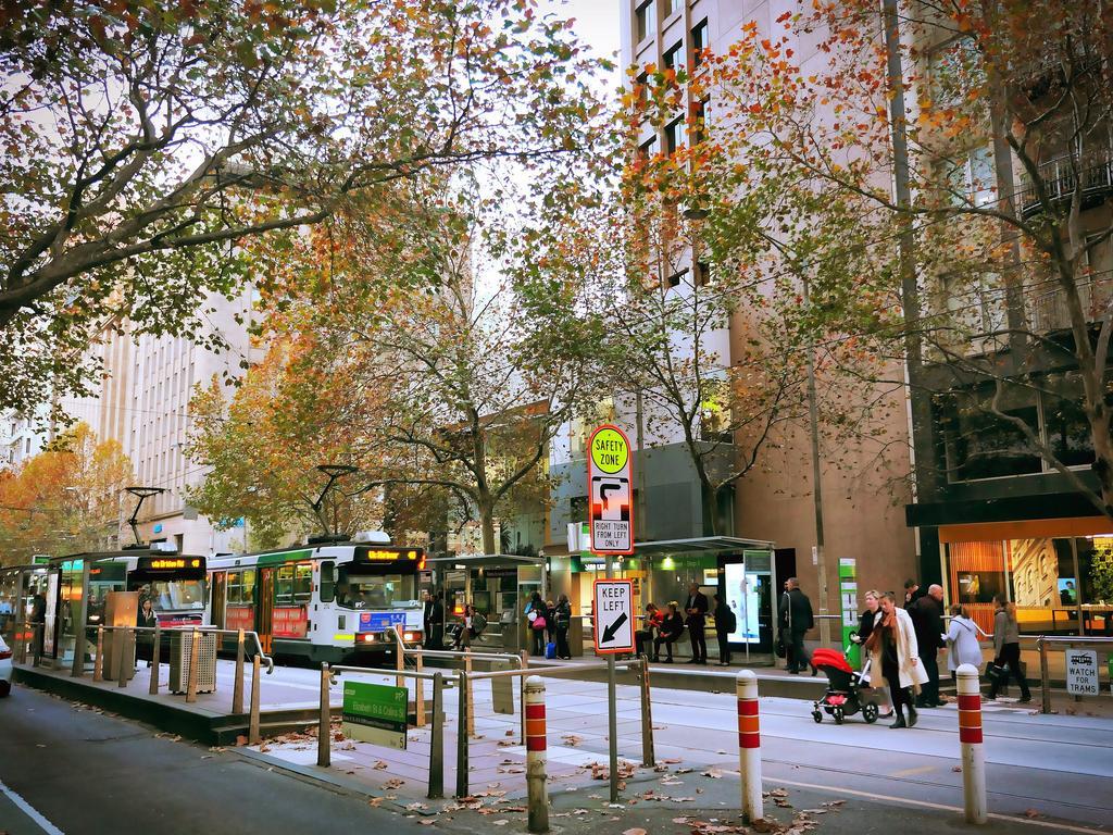 Anchor On Collins Lägenhet Melbourne Exteriör bild